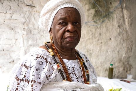 Tomaz Silva/Agência Brasil Rio de Janeiro (RJ), 02/02/2025 – Mãe Marlene de Oxum, durante celebração do Dia de Iemanjá, na Associação Filhos de Gandhi na zona portuária do Rio de Janeiro. Foto: Tomaz Silva/Agência Brasil