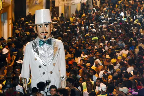 Antonio Cruz/Agência Brasil Agência Brasil 30 Anos - Desfile do Homem da meia-noite no Carnaval do Olinda