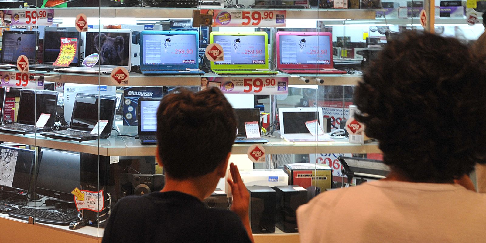 Após nova alta de juros, mercado reduz previsão para o PIB e inflação