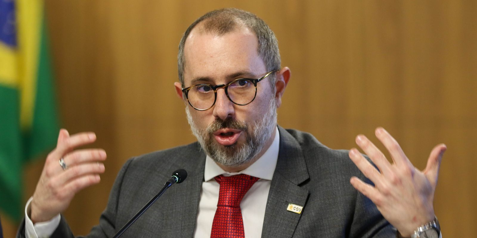 CGU suspende desconto de associações em benefícios do INSS