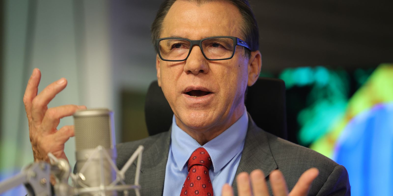 INSS: Marinho diz não ver motivos para fim de desconto associativo