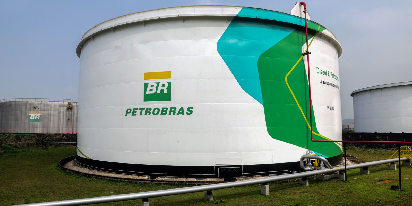 Petrobras anuncia nova redução no preço do diesel em R$ 0,12 por litro