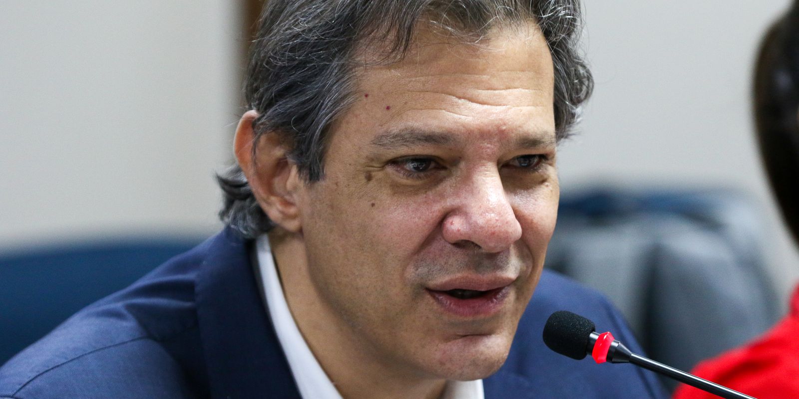 Haddad viaja à Califórnia para buscar investimentos em data centers