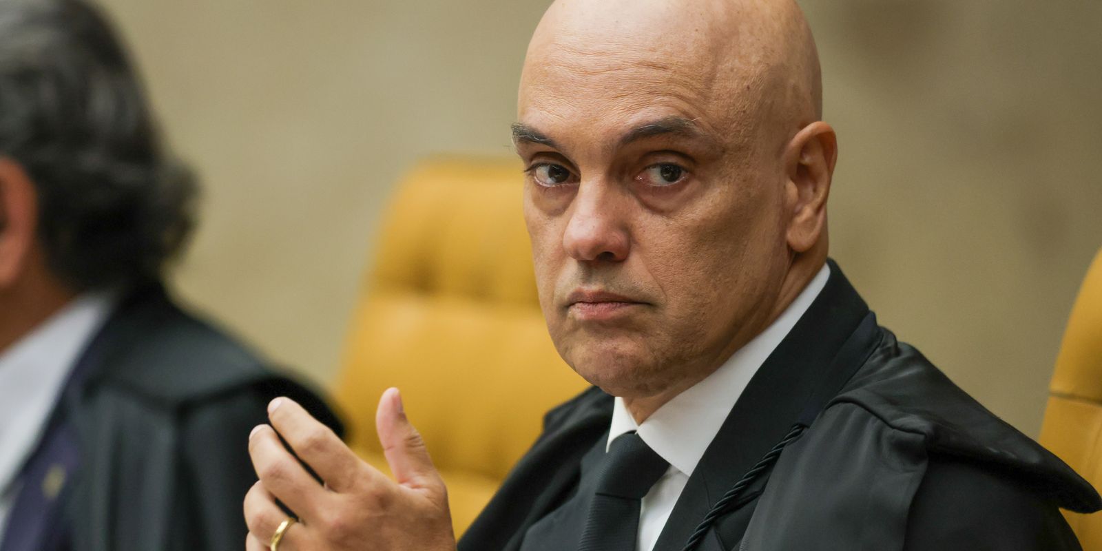 Familiares podem visitar Bolsonaro sem pedir autorização