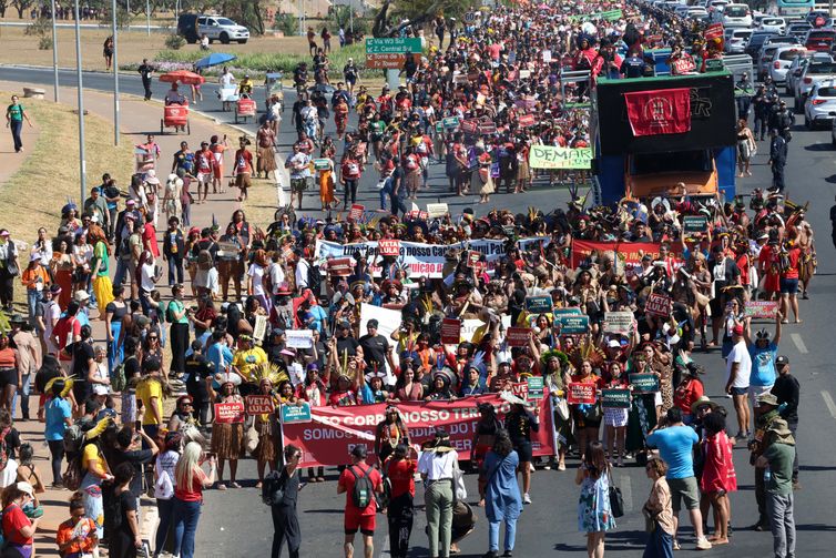 Antonio Cruz/Agência Brasil Brasília (DF), 07/08/2025 - Passeata da 4ª Marcha das Mulheres Indígenas. Foto: Antonio Cruz/Agência Brasil