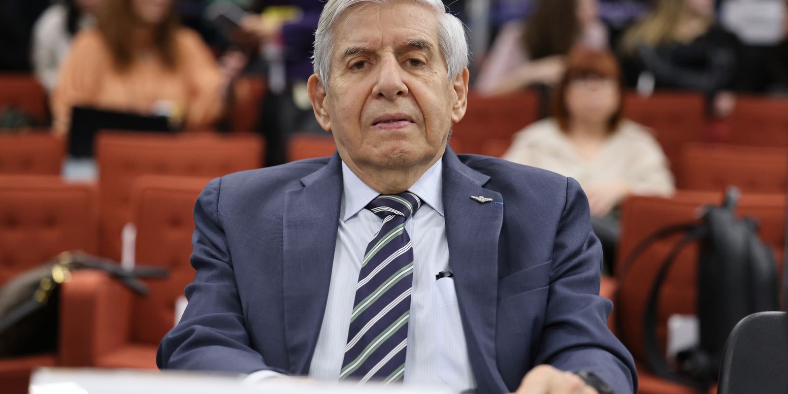 General Heleno nega participação na trama golpista em alegações ao STF