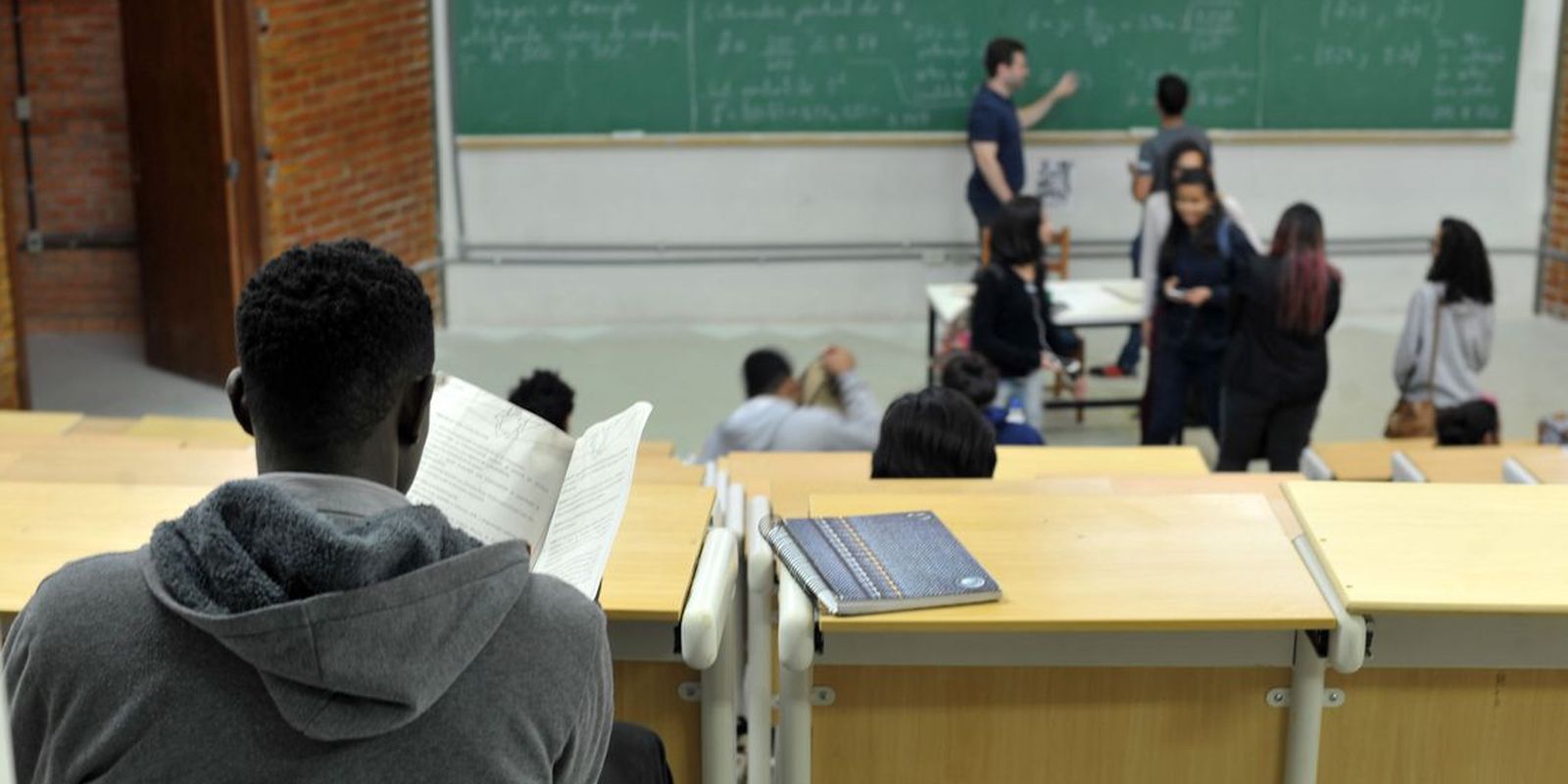 Licenciaturas: formandos devem preencher formulário até 25 de outubro