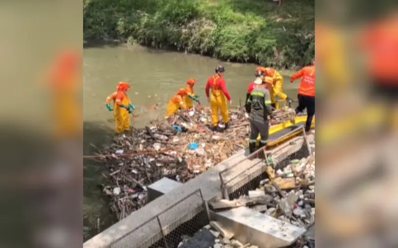 Trabalhadores encontram cadáver no igarapé do Parque 10