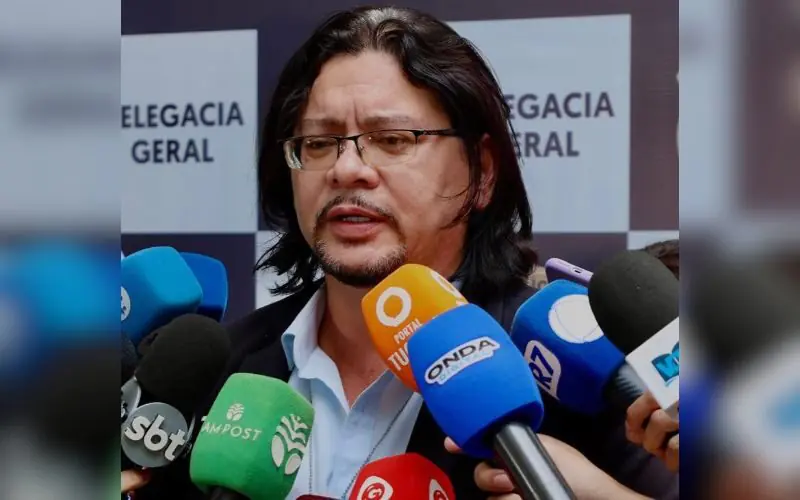 Mulher é indiciada por fraudes em idosos e desvios bancários em Manaus