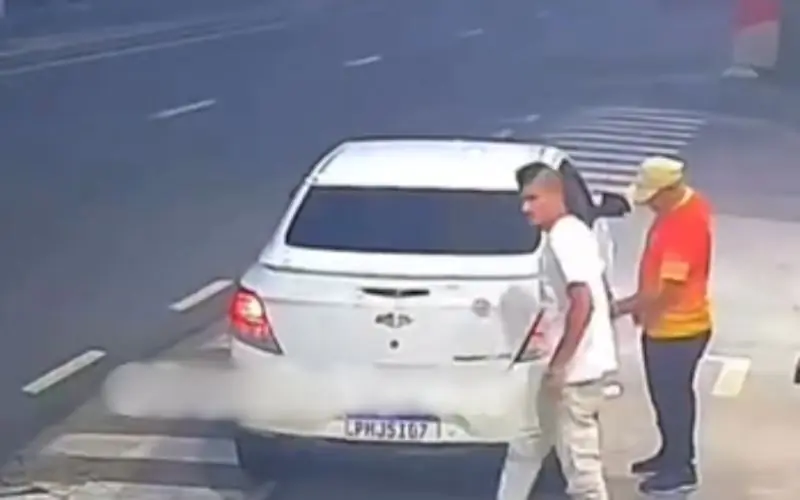 Motorista foge de posto sem pagar abastecimento em Manaus