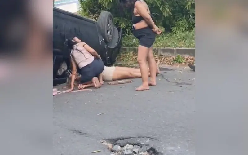 Capotamento no Viver Melhor 3 deixa três mulheres feridas