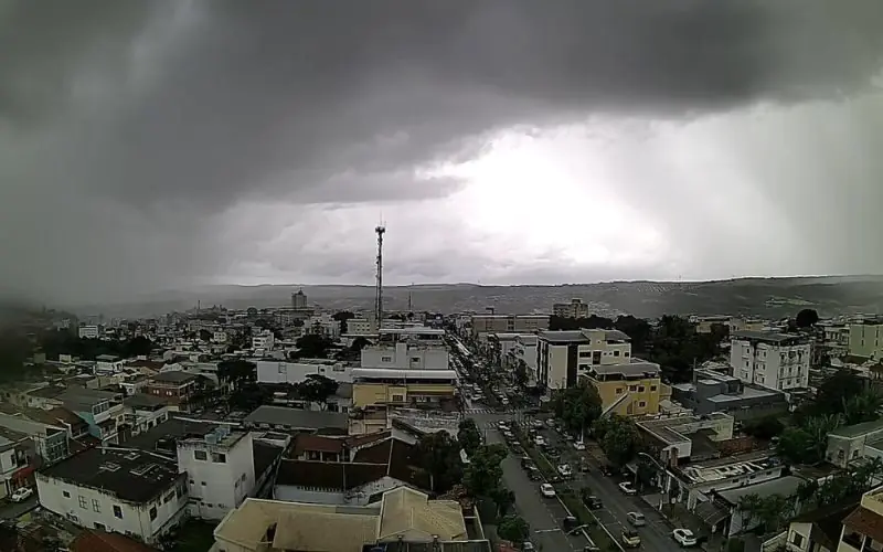 Manaus entrada em estado de atenção devido às chuvas
