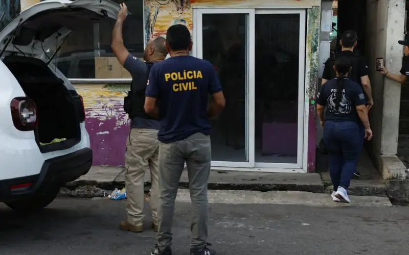 Grupo envolvido em golpes de falsos consórcios são presos Manaus