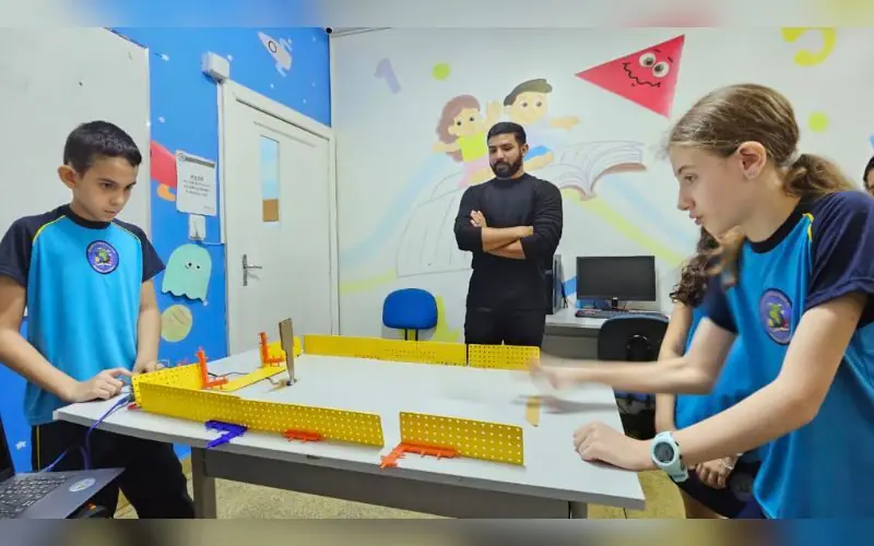 Escola Mundo do Saber em Manaus integra acolhimento emocional e ensino acadêmico pós-pandemia