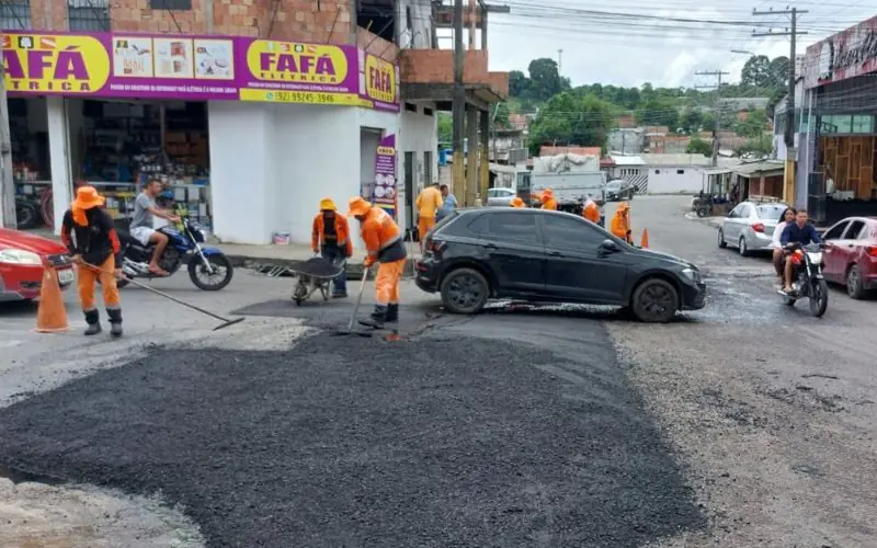 Prefeitura melhora mobilidade no Tancredo Neves e São José