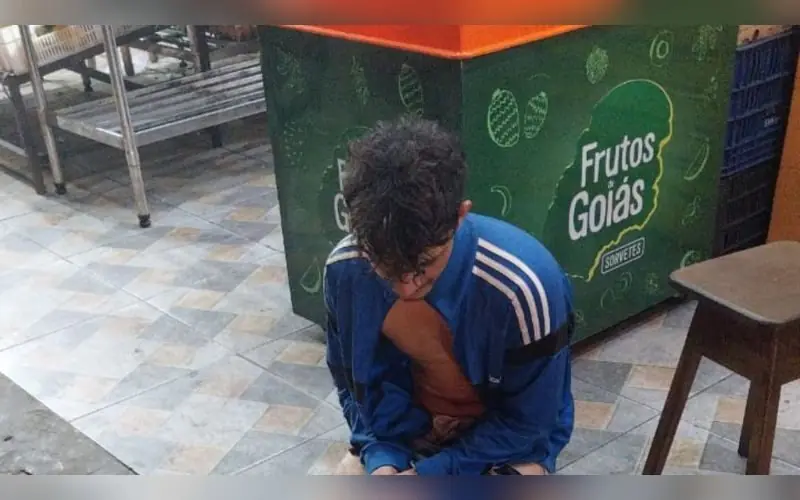 Jovem escapa de sequestro e pede ajuda na Av. Coronel Teixeira