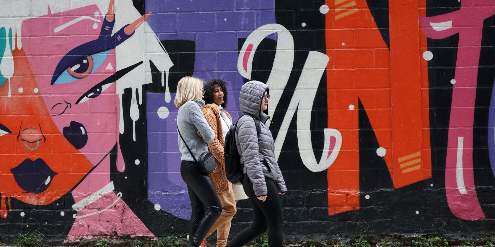 Frente fria avança por SP e deve trazer ventos fortes e queda de tempe