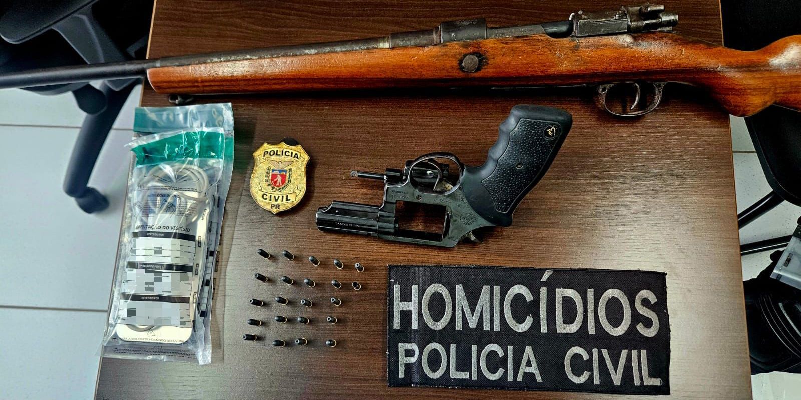 PR: Polícia prende cinco suspeitos por roubo de R$ 15 milhões em joias