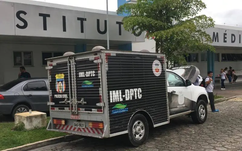 Homem é encontrado morto em casa no bairro Petrópolis