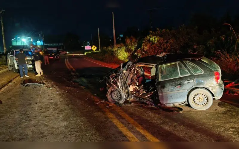 Colisão frontal entre veículos deixa um morto na BR-174