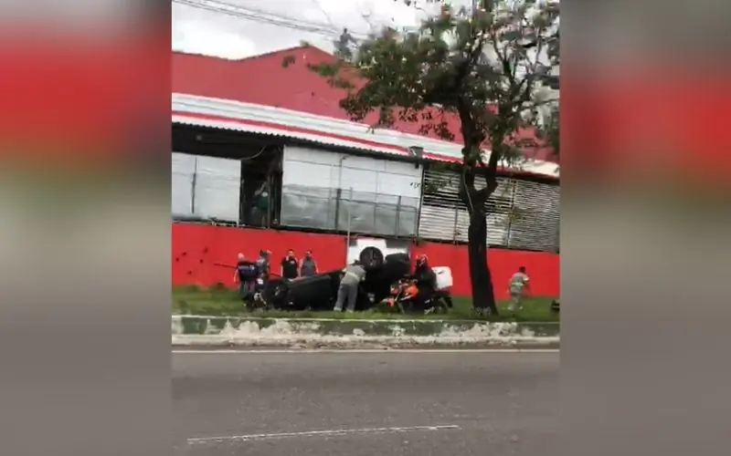 Motorista sofre grave acidente na Av. Rodrigo Otávio