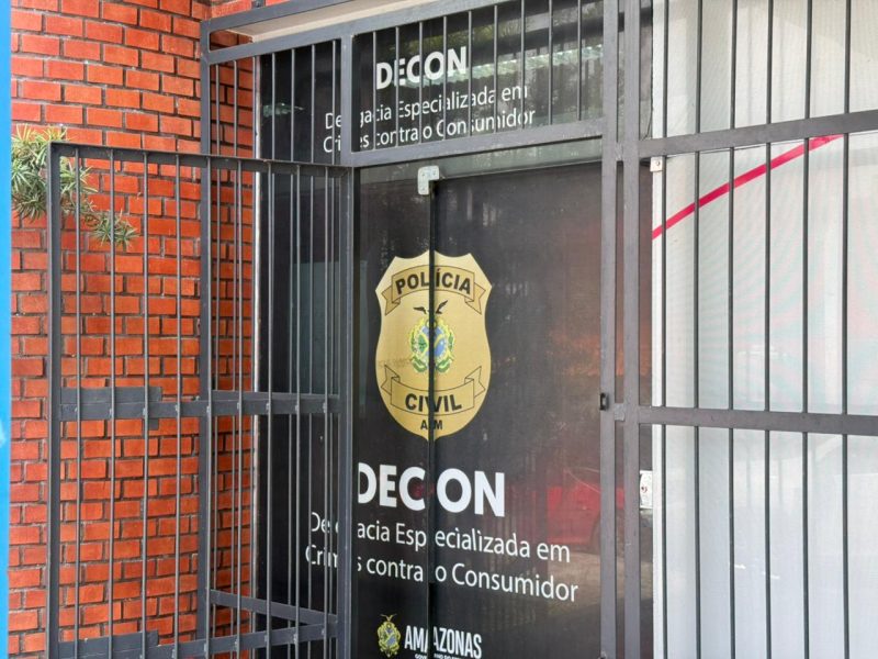 Casal é preso por aplicar golpes com agência de viagens e causar prejuízo de mais de R$ 100 mil em Manaus