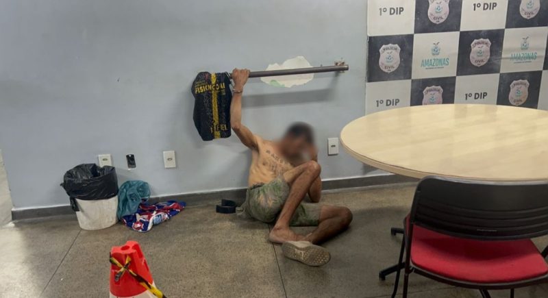 Suspeito de esfaquear duas pessoas no Centro de Manaus é detido pela Guarda Municipal