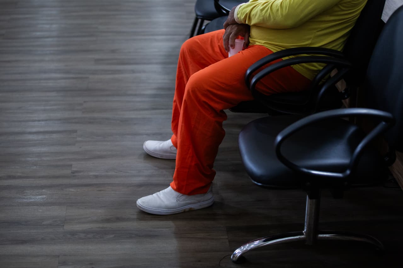 Homem é condenado a 21 anos por matar namorada e alegar legítima defesa em Manaus