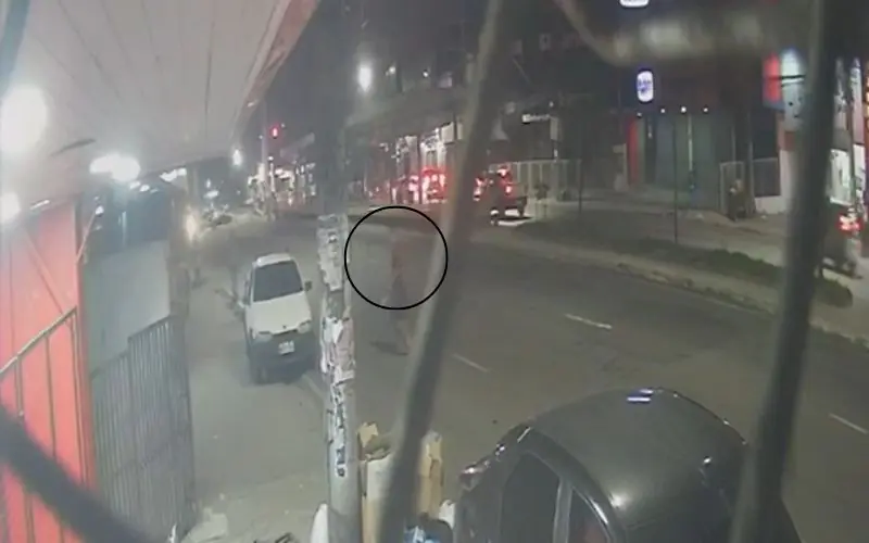 Polícia pede ajuda para localizar picape furtada na Avenida Autaz Mirim