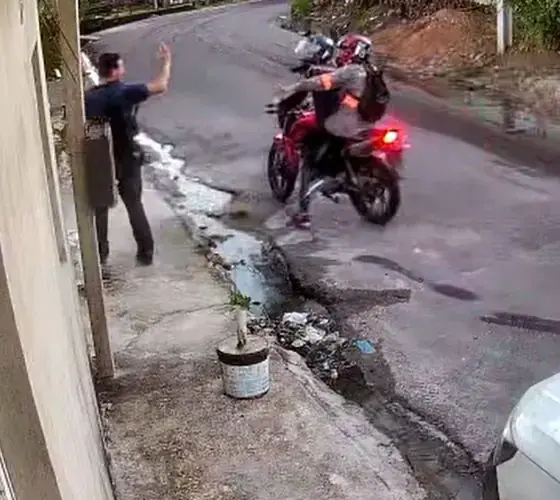 Trabalhadores são assaltados por grupo em motos no Canaranas