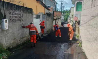 Beco no Aleixo recebe obras de recuperação asfáltica da Prefeitura de Manaus