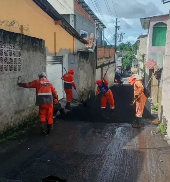 Beco no Aleixo recebe obras de recuperação asfáltica da Prefeitura de Manaus