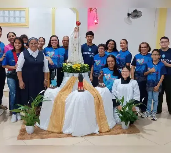 Igreja Nossa Senhora de Fátima promove missa, procissão e arraial em Manaus