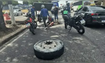 Roda de caçamba se solta e atinge motociclista na Cosme Ferreira