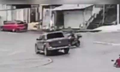 Câmera registra acidente que matou entregadora na Praça 14