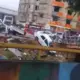 Carro cai em igarapé durante a madrugada na avenida Brasil
