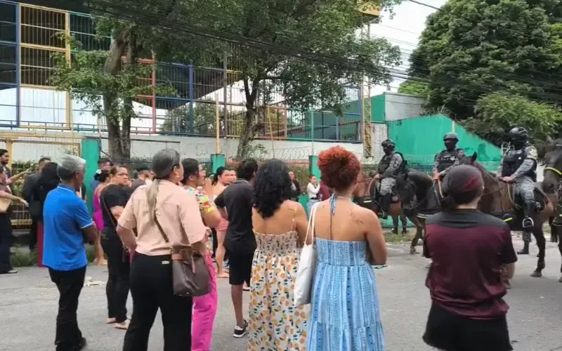 Familiares criticam transferência de PMs presos para unidade prisional na BR-174