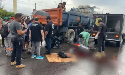 Motociclista morre após bater em caçamba de lixo no Distrito Industrial
