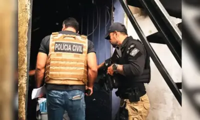 PC-AM deflagra Operação Ouro de Tolo após roubo a joalheria