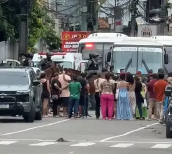 PM transfere 70 presos e desativa antigo núcleo prisional após fuga em Manaus