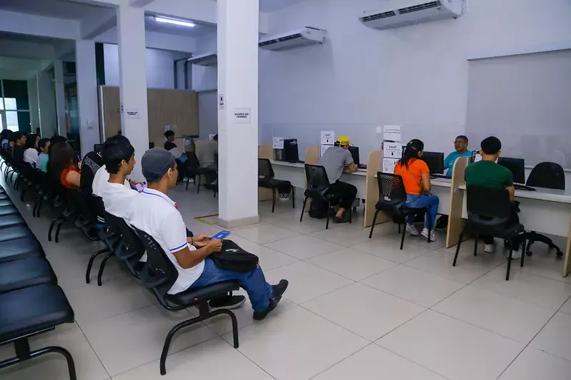 Sine Manaus oferta 396 vagas de emprego nesta terça-feira (12)