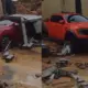 Chuva forte derruba muro e atinge veículos no bairro Cidade Nova