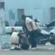 Homem em situação de rua é espancado no Centro de Manaus