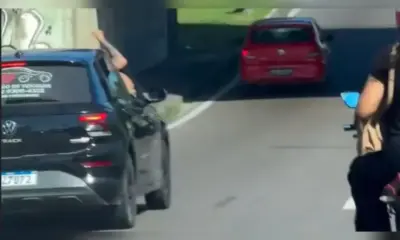Homem fica "de cool pra lua" em plena avenida Max Teixeira