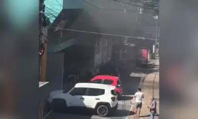 Princípio de incêndio em comércio mobiliza bombeiros na Djalma Batista