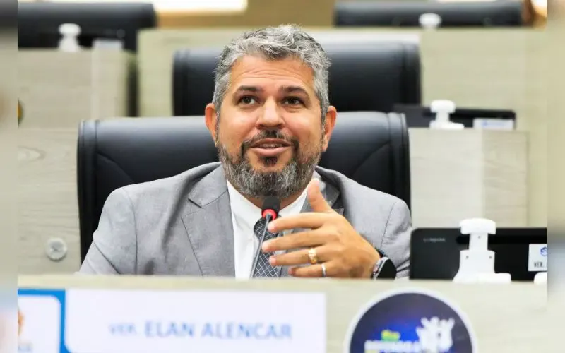 Infraestrutura urbana e atrasos salariais na saúde dominam debates na Câmara de Manaus