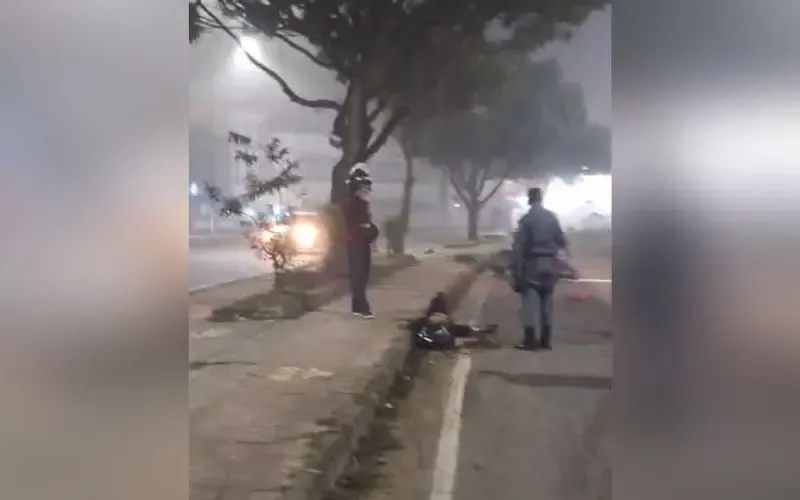 PM sofre acidente de moto após cair em buraco no Nova Cidade