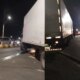 Caminhão com pane mecânica gera congestionamento na Av. das Torres