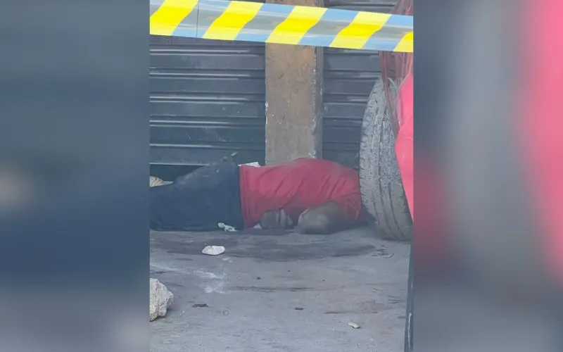 Homem é encontrado morto em frente a oficina no Nova Cidade