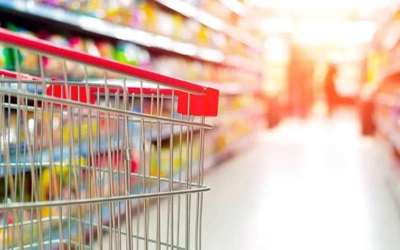 Supermercado é condenado a pagar R$ 500 mil por vender alimentos impróprios no Amazonas
